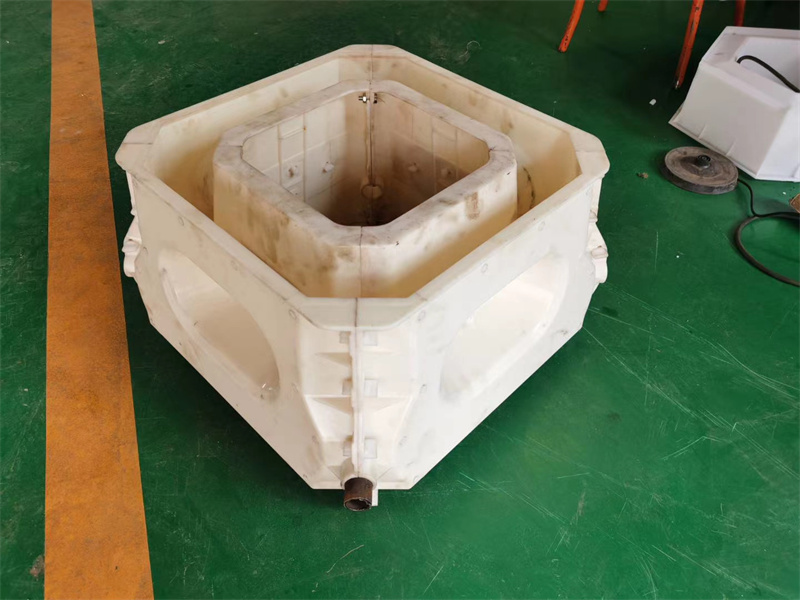 生态框护坡模具